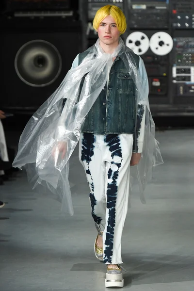 Look 20